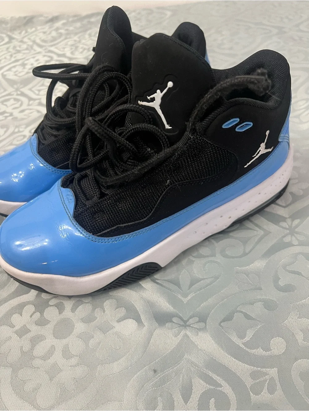 Jordan Black and Light Blue High-Top Sneakers size 6